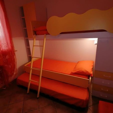 Case Vacanze Vista Mare ตอร์เรปาลี ภายนอก รูปภาพ