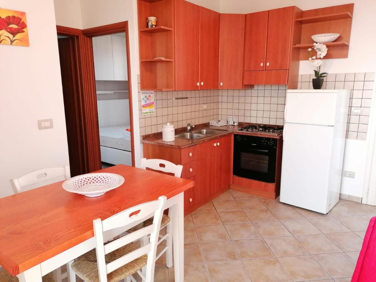 Case Vacanze Vista Mare ตอร์เรปาลี ภายนอก รูปภาพ